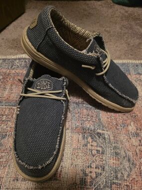 🚫SOLD FB🚫Hey Dude Blue Canvas Wally Slip-On Loafers with Tan Sole Men's US10